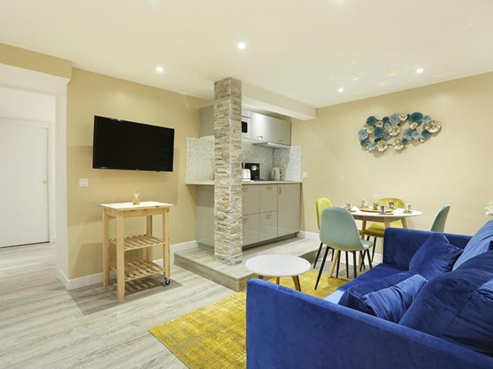 Rent A Room - Apartment St Honore Párizs Szoba fotó